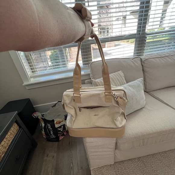 BEIS mini weekender in beige - good condition - Picture 6 of 10